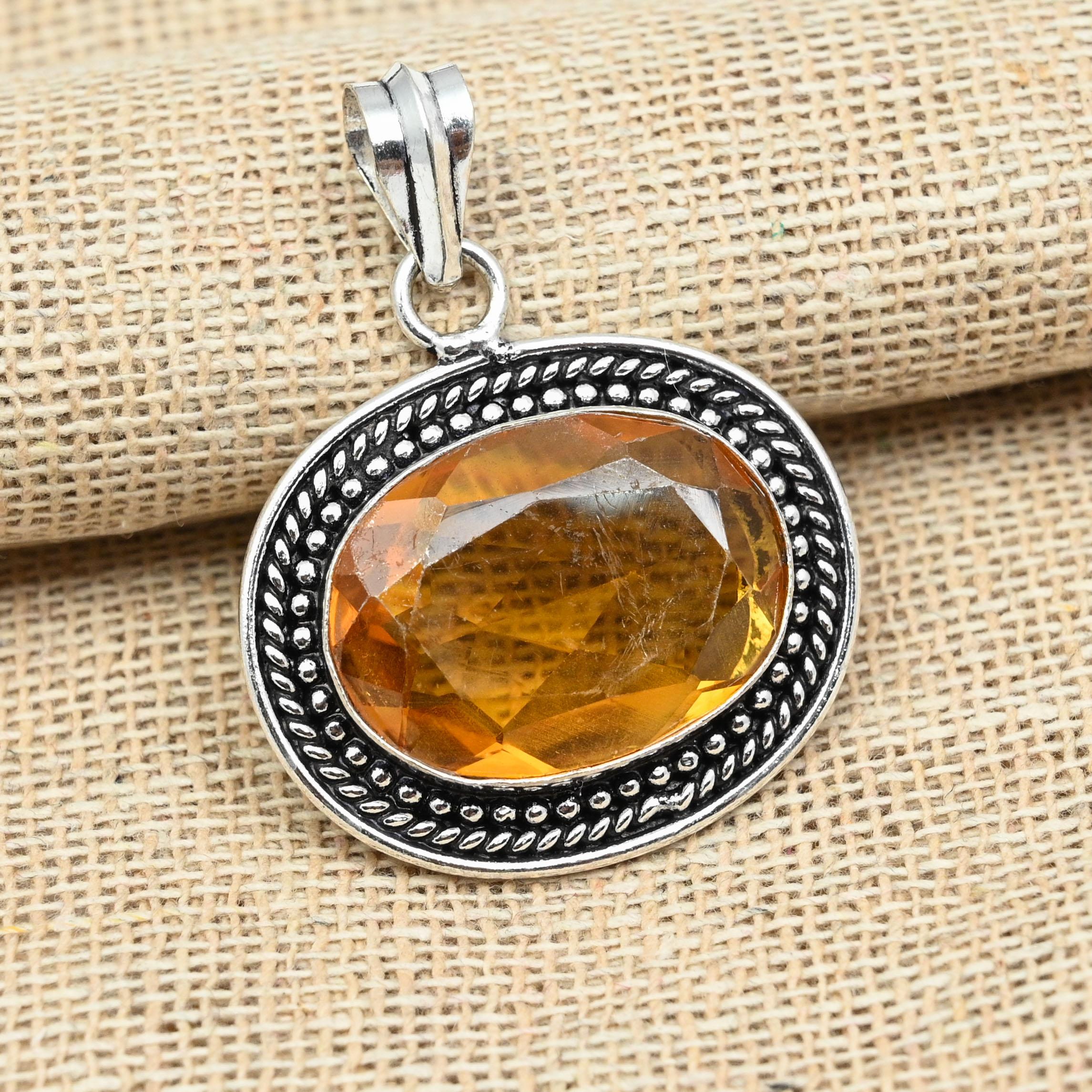 

Цитрин Драгоценный камень стерлингового серебра 925 пробы Ювелирные изделия ручной работы Красивый очаровательный кулон 1.77 Inches жёлтый