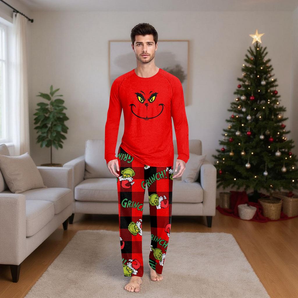 Passende Familiensets mit Weihnachtsmotiven, Langarmshirts und Hosen