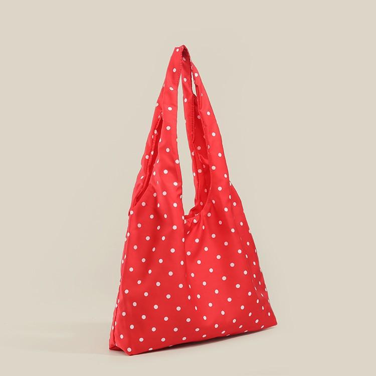 Korean-style ins red polka dot underarm bag for women, new summer model, large-capacity shoulder bag, daily commuter bag