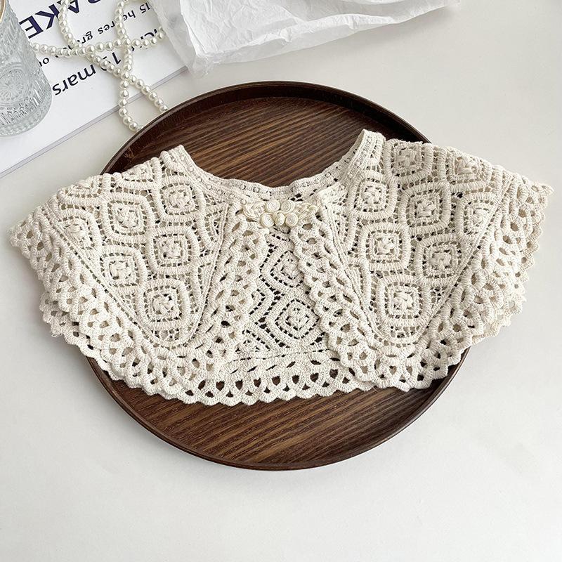 Elegant Cape Lace Fake Collar Cloak Wraps Knitted Shawl Korean Style Hollow Out Crochet Flower Scarves Clothes Decoration