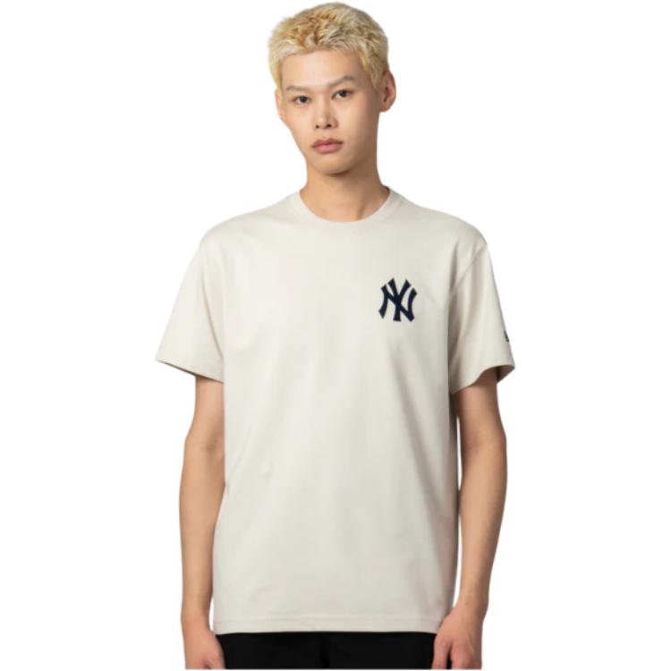 New Era SS26 MLB New York Yankees Back Banana Pattern Casual Comfortable Trendy Design Short Sleeve T-Shirt Unisex T-Shirts 14891413