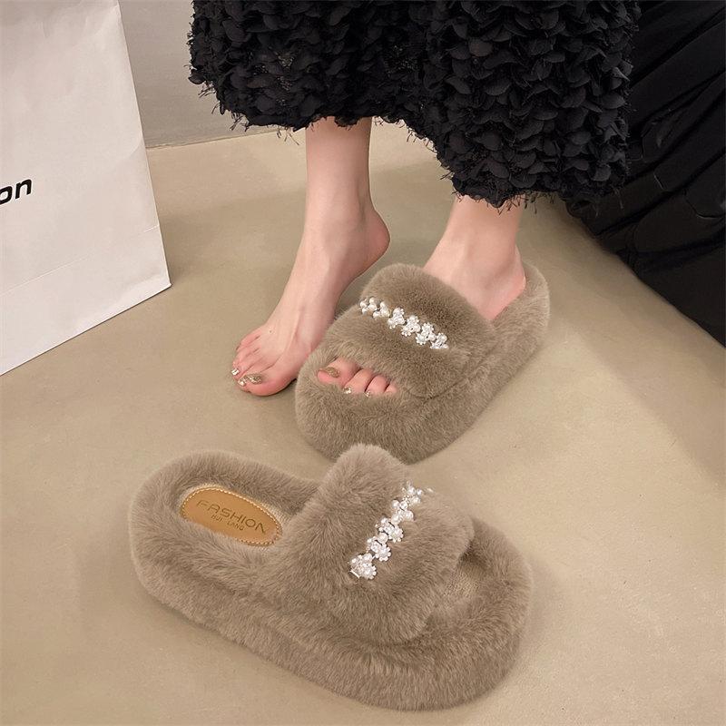Mode 2024 Neues Perlendesign Flauschige Hausschuhe Damen Hausschuhe Indoor Weiche Plüsch Warme Hausschuhe Damen Mode Keilschuhe Größe 35-42