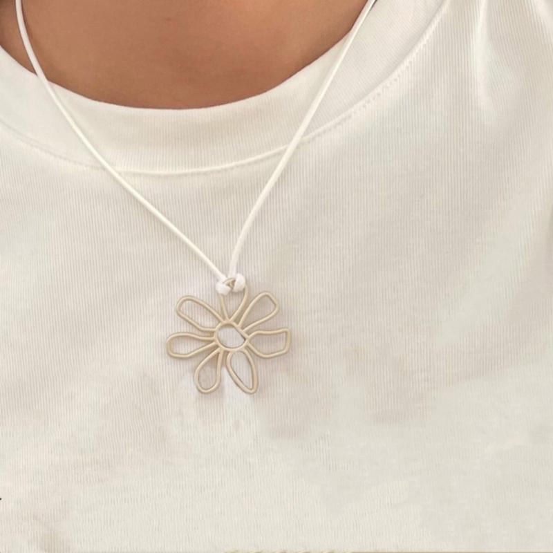 Delicate Tiny Bead Chain Choker Dainty Flower Pendant Necklace Simple Y2K Necklaces Everyday Jewelry for Women Girl