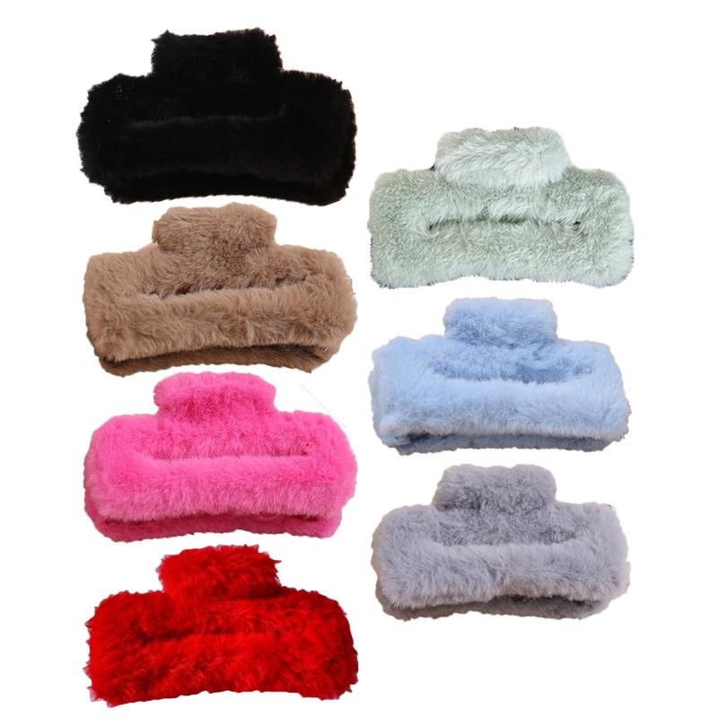 10.5cm Plush Square Hair Clip Women's Korean Style Ins Simple And Versatile Grab Clip Fashion Shark Clip Hair Accessories