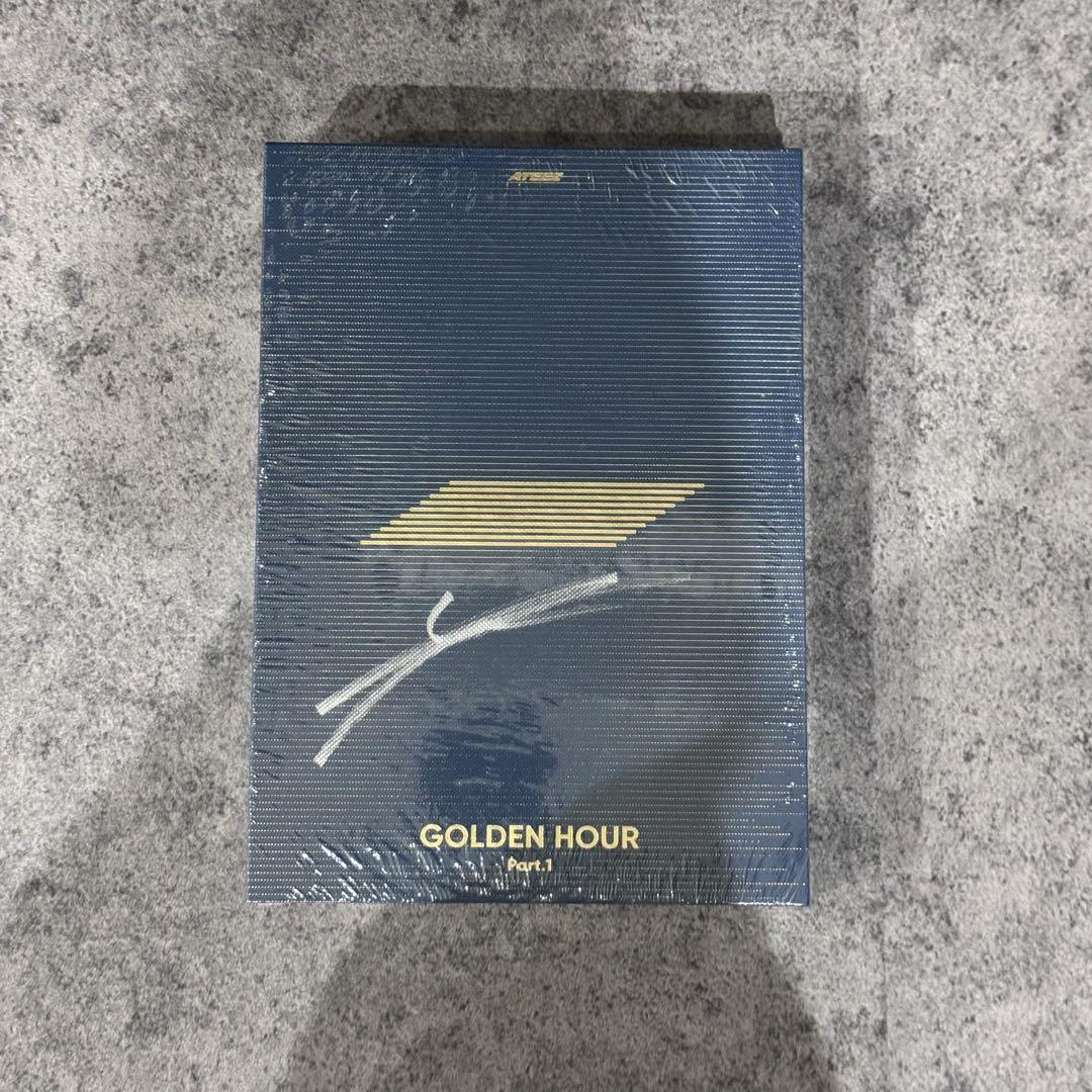 

[USED] ATEEZ GOLDEN HOUR: PART 1 US Exclusive Autograph by Yunho
