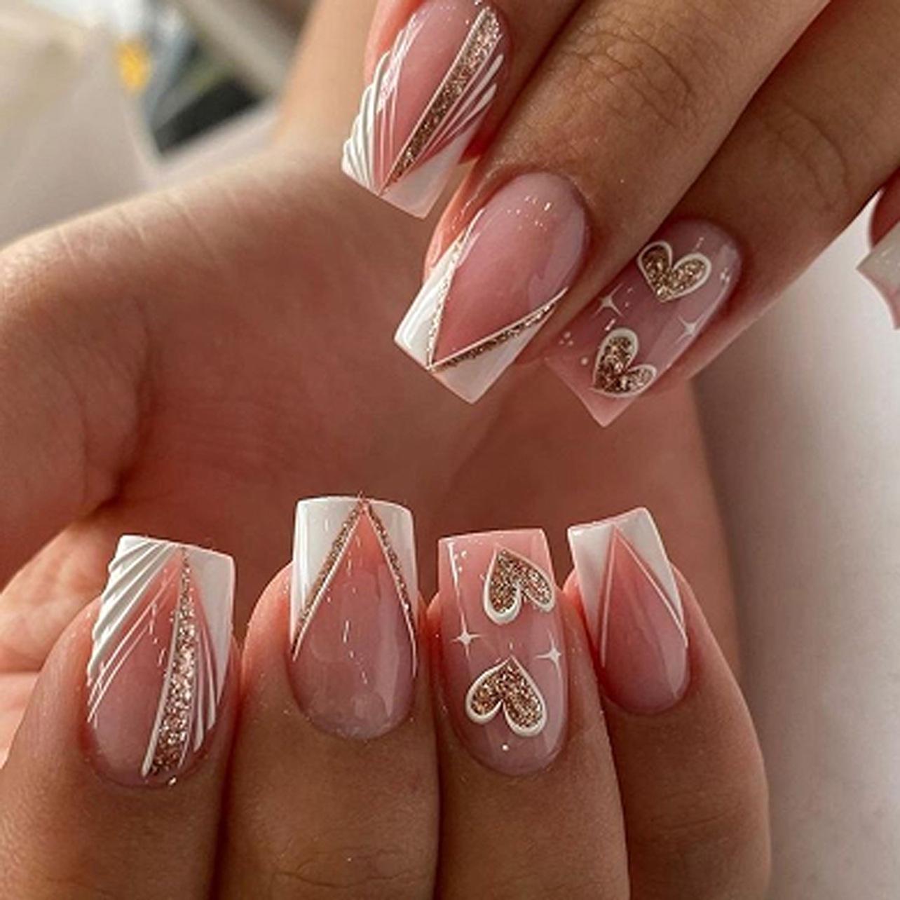 French White 3D Heart Glitter False Nails - Medium Short Square Tips