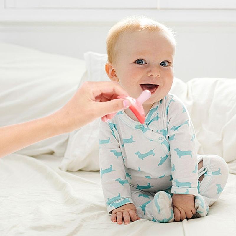 Soft Soothing Pacifier for Newborns Dummy Nipple Design for 0 To 18 Months Baby Enjoy Anxiety and Stress Alleviation