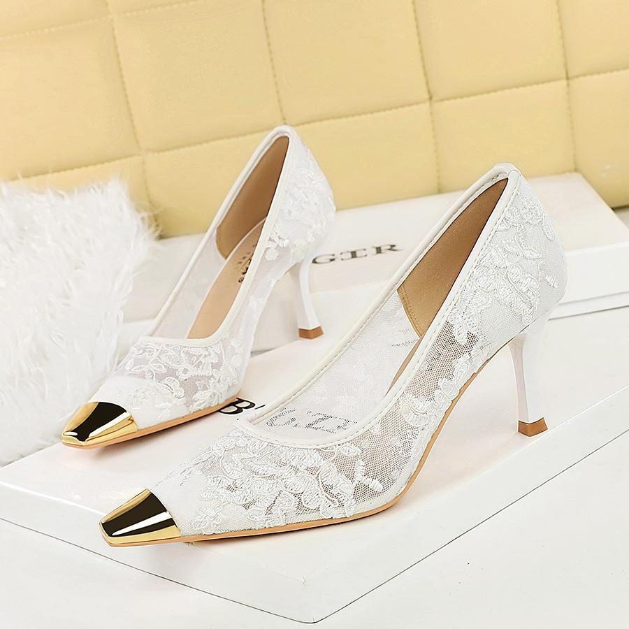 Fashion Summer Women Sexy 7cm High Heels Mesh Sandals Burgundy Pumps Lady Lace Breathable Scarpins Office Party Stripper Fetish Shoes