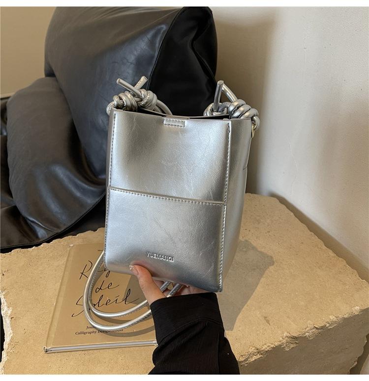 Mobile phone bag female crossbody new niche fashion shoulder bucket small bag for mobile phones