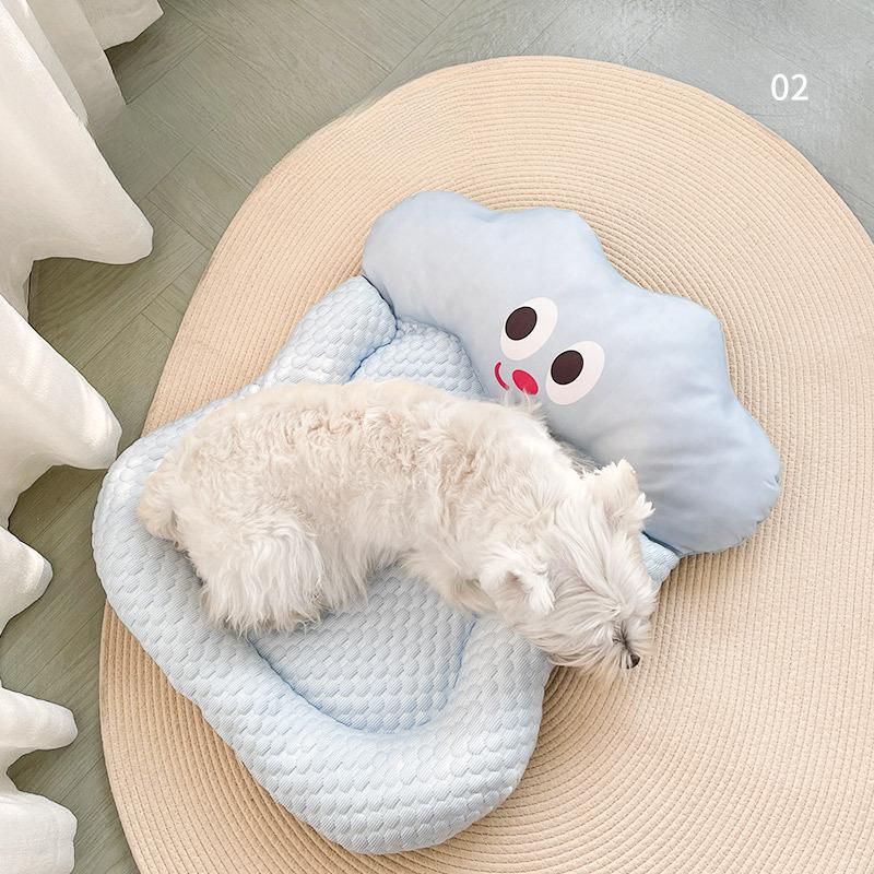 Summer Cooling Pet Cat Bed Cushion Ice Pad Dog Sleeping Cloud Shape Mat for Puppy Dogs Pet Kennel Top Quality Cool Blue Mat