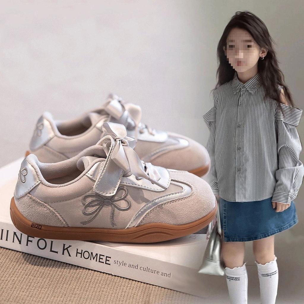 Girls' moral training shoes Spring and Autumn 2025 new children's shoes Autumn sports shoes Board shoes Girls' casual new Chinese style