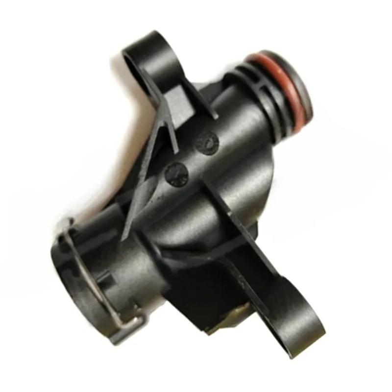 Kühlmittel-Absperr-Wasserrohr-Verbindung 2782002152 Auto-Wartungszubehör für CLS550 E550 GL450 GL550 ML550