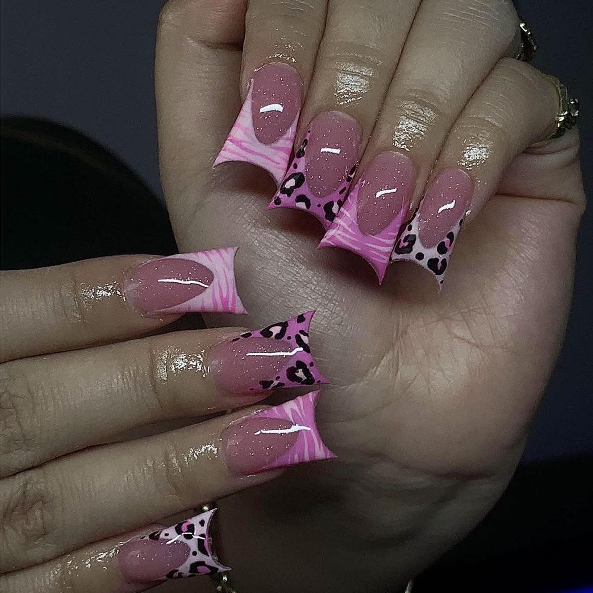 

Pink Leopard French Tip Duckbill False Nails