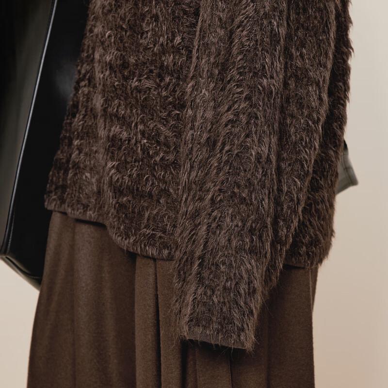 Less Women's 2024 Winter V-Neck Pullover Sweater 2OA314040