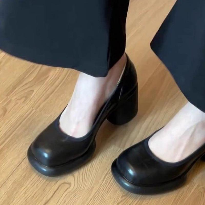 

Модные ретро туфли на высоком блочном каблуке женские 2025 новая весенне-летняя платформа слипоны Мэри Джейн туфли из маленькой кожи 40 чёрный