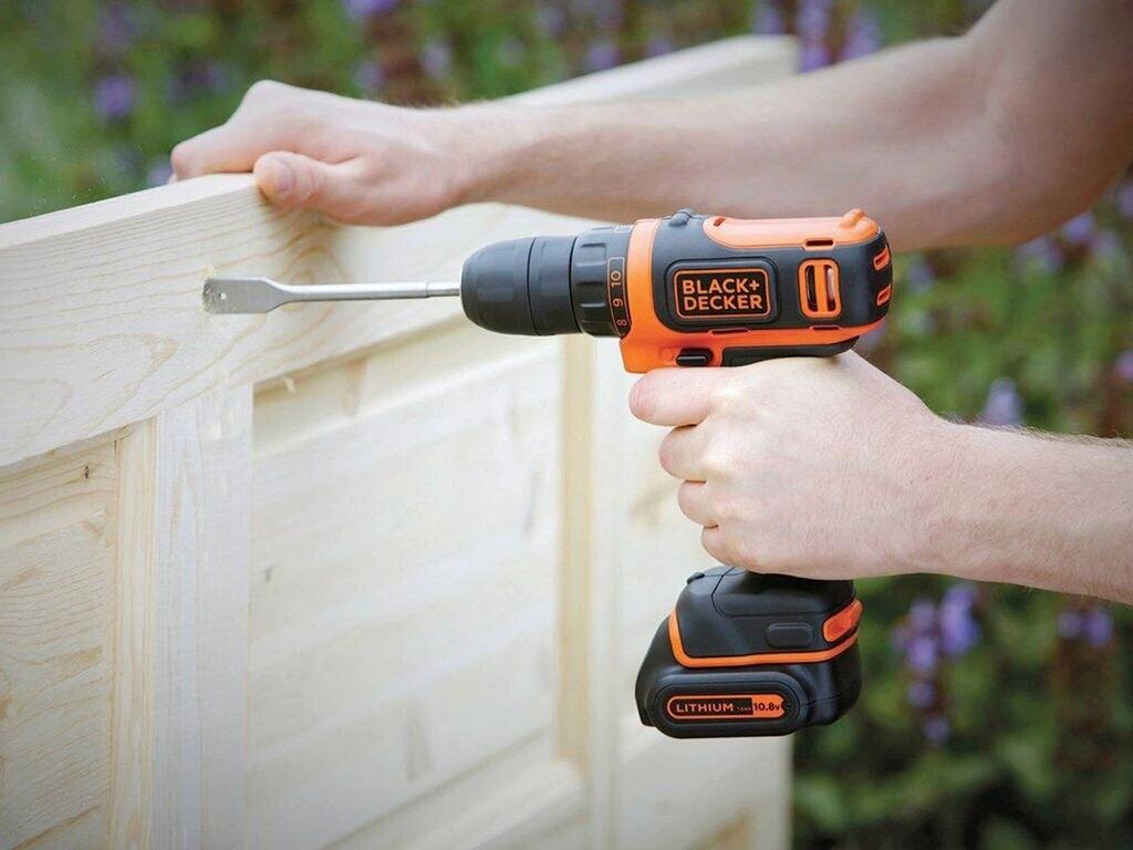 Дрель-шуруповёрт Black & Decker BDCDD12KB