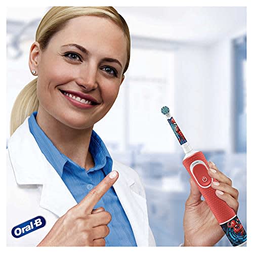 Braun Oral-B Kids' Soft Tooth Brush Refills, Extra Soft, 4 Brushes, Star Wars Design, EB10S-4