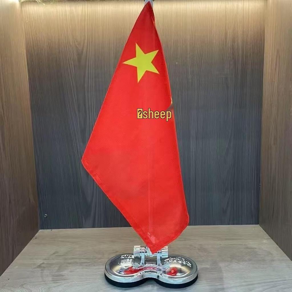 Magnetic Five-Star Red Flag Decoration with Suction Cup – Ideal for Cars, Motorcycles, Weddings, and National Day Celebrations.
