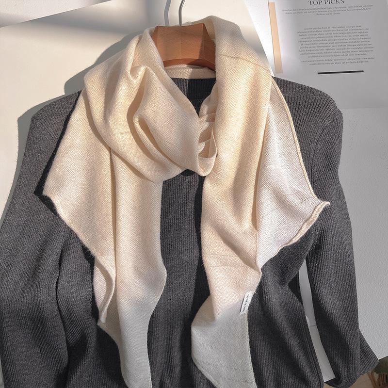 Korea Styles Simple Scarf Triangular Women Winter Warm Solid Color Headscarf Shawls Neckerchief Hijab Wraps Scarves