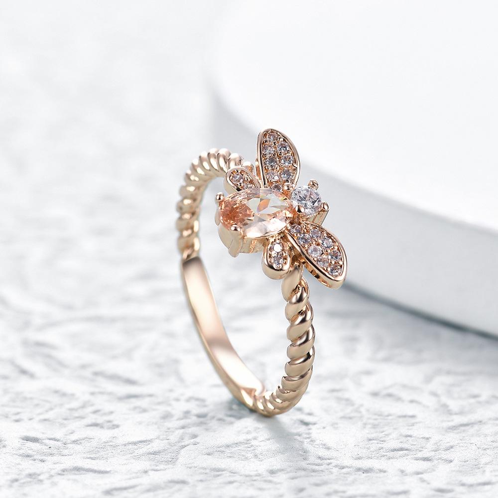 Luxury Women's Colorful Zircon Statement Ring – Exquisite Gemstone Fashion for Parties