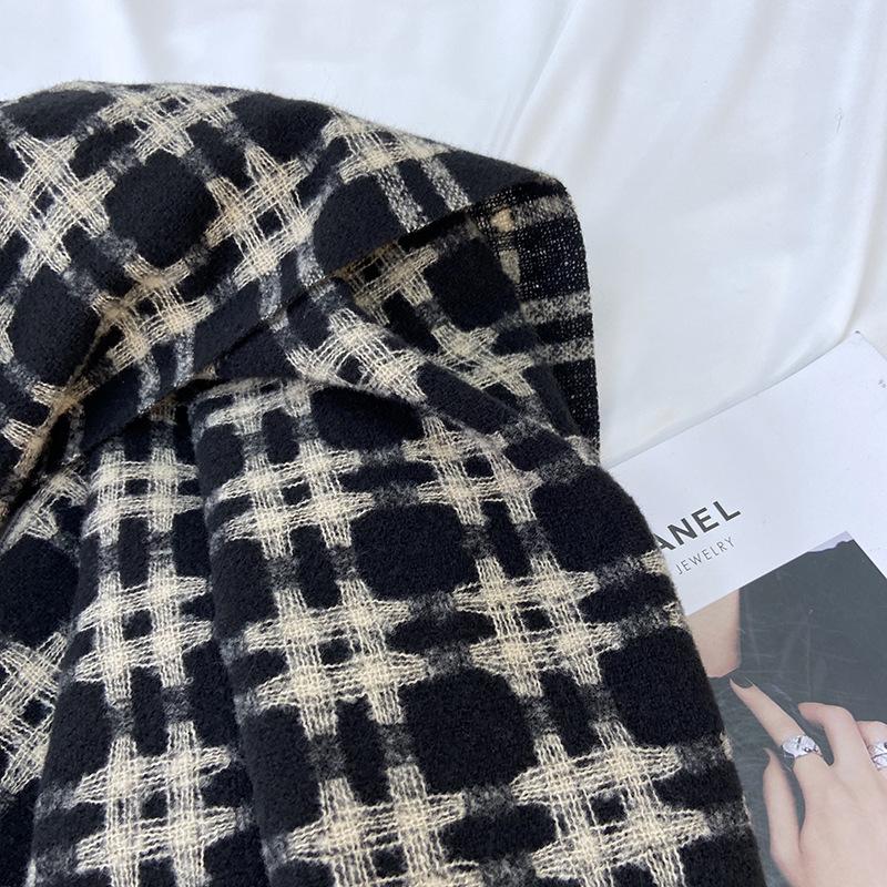 Plaid Scarf Women's Winter New Retro Warm Scarf Imitation Cashmere Shawl