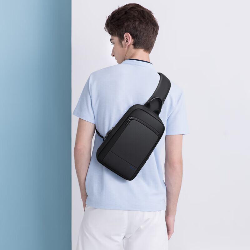 GOLF Chest Bag, Shoulder Bag, Crossbody Bag, Phone and IPad Bag, Business, Travel and Sport