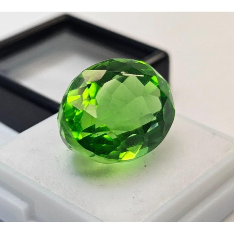 Natural Green Peridot 16+ Ct Oval Cut Certified Fabulous Loose Gemstone