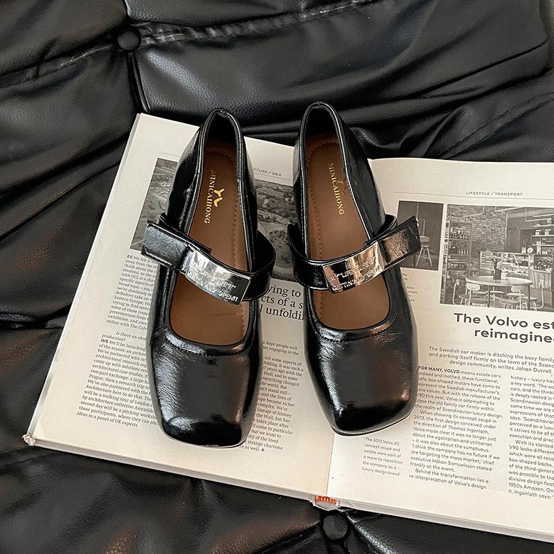Versatile temperament One-word buckle square head shallow mouth single shoes women's summer fashion heightening buckle thin wedge heel Mary Jane shoes