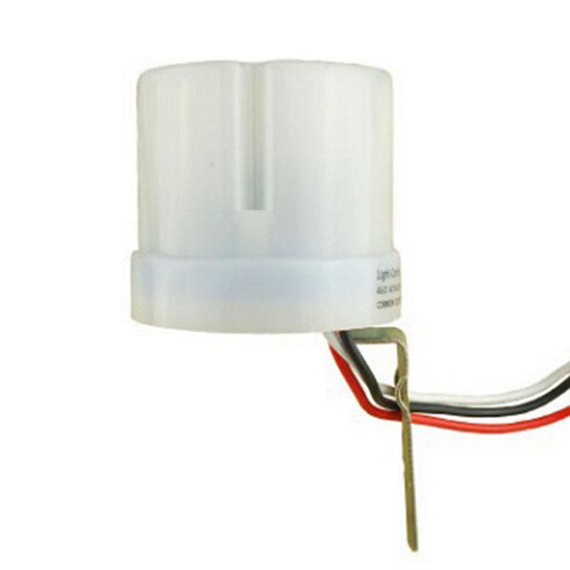 220V Automatic Rainproof Outdoor Street Light with Dual Light-Sensitive Sensors