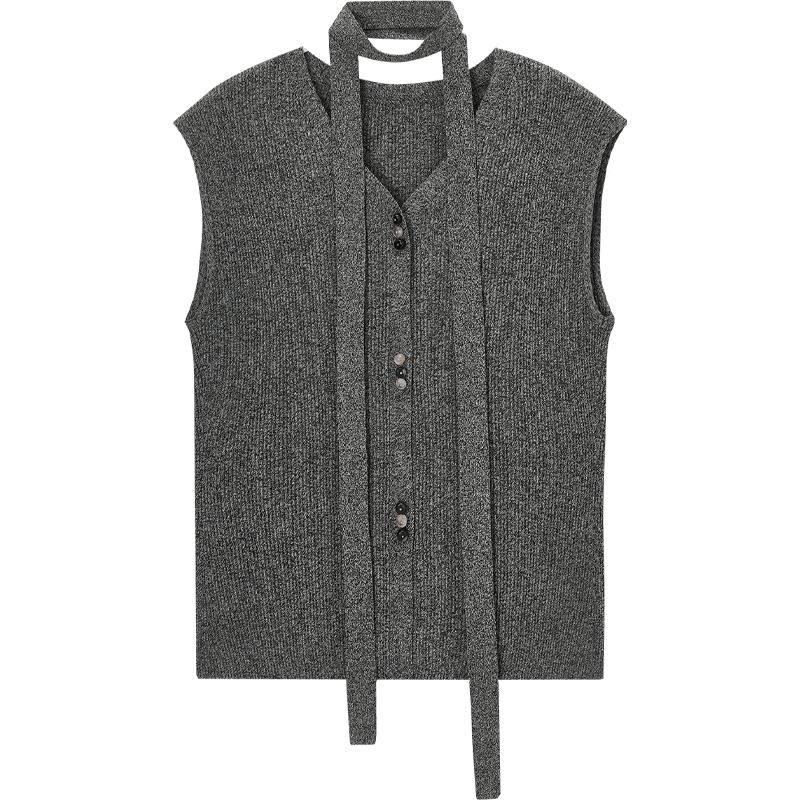 Aijutu Silk-blend Sleeveless Knit Top with Detachable Scarf L
