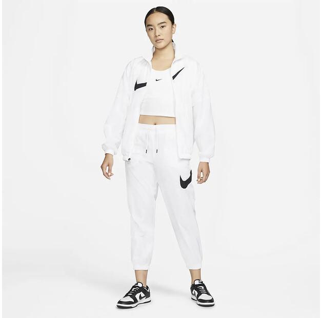 Nike Sportswear Essential Woven Jacket