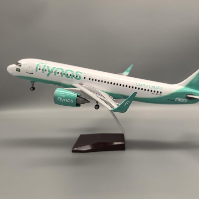 

Модель самолета 47 см для самолета 320 Flynas Airbus Saudi Nas A320neo Модели самолетов со световым шасси для коллекционирования NO LED