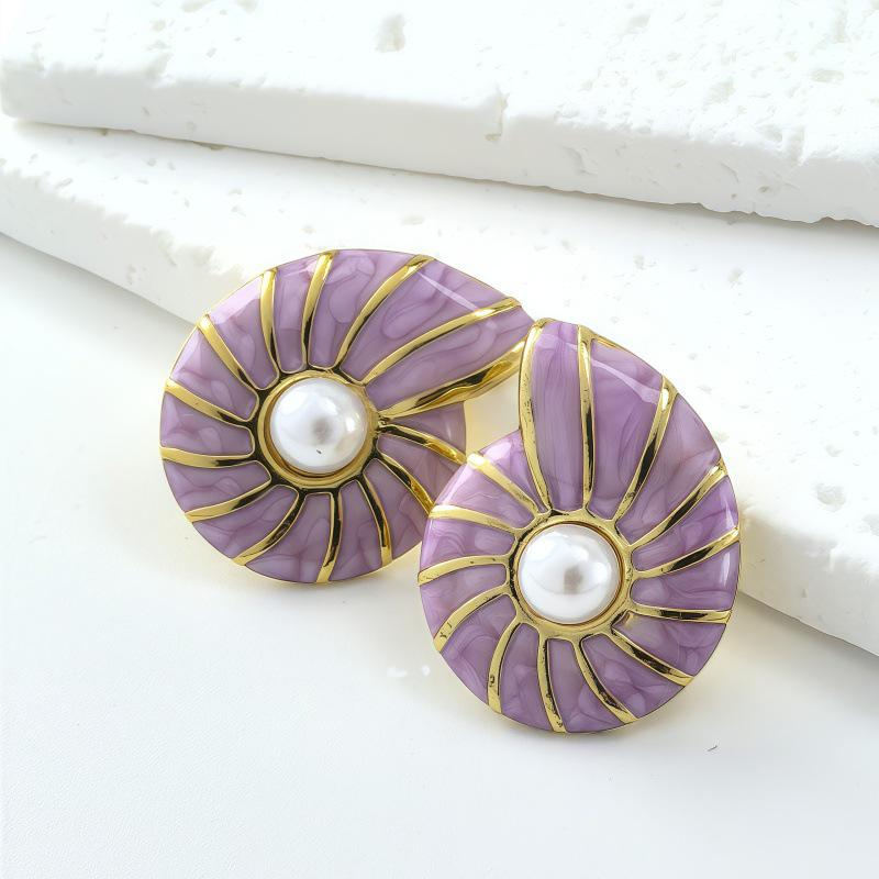 Cross-border Elegant Conch Drip Oil Stainless Steel Earrings: Luxurious, Exquisite, Non-Fading, Versatile Women's Jewelry