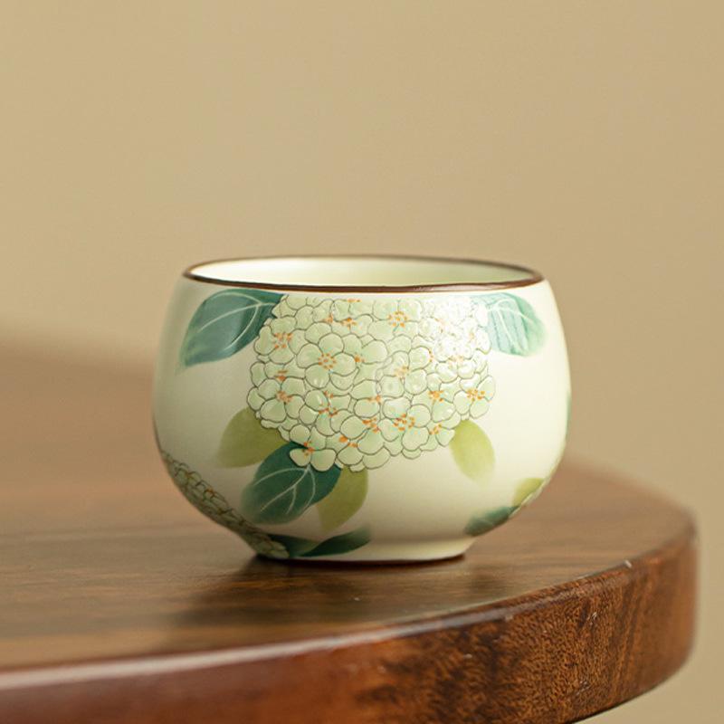 Hand-Painted Hydrangea Teacups Ceramic Master Cup Chinese Kung Fu Gongfu Tea Cup Household Ru Kiln Tasting Teaware Tea Ceremony