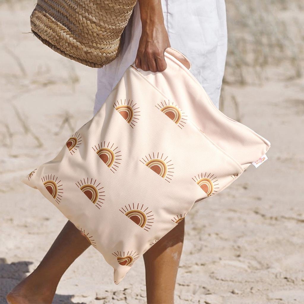 Waterproof Reusable Cloth Bag with Zipper Pocket and Handle - Fashionable Sun Burst Design, Suitable for Beaches, Swimming Pools, Gyms, Yoga