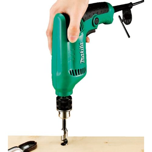 Elektrická vrtačka Makita M611