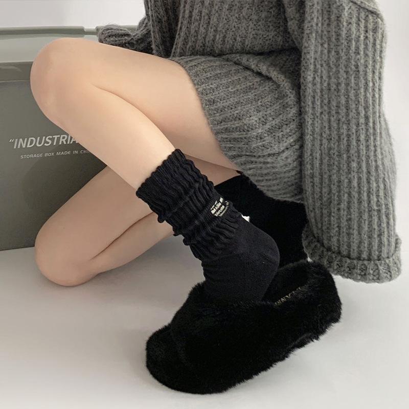 Socks Woman Autumn and Winter Thick Letter Print Middle Tube Unisex Knit Sport White Socks for Women