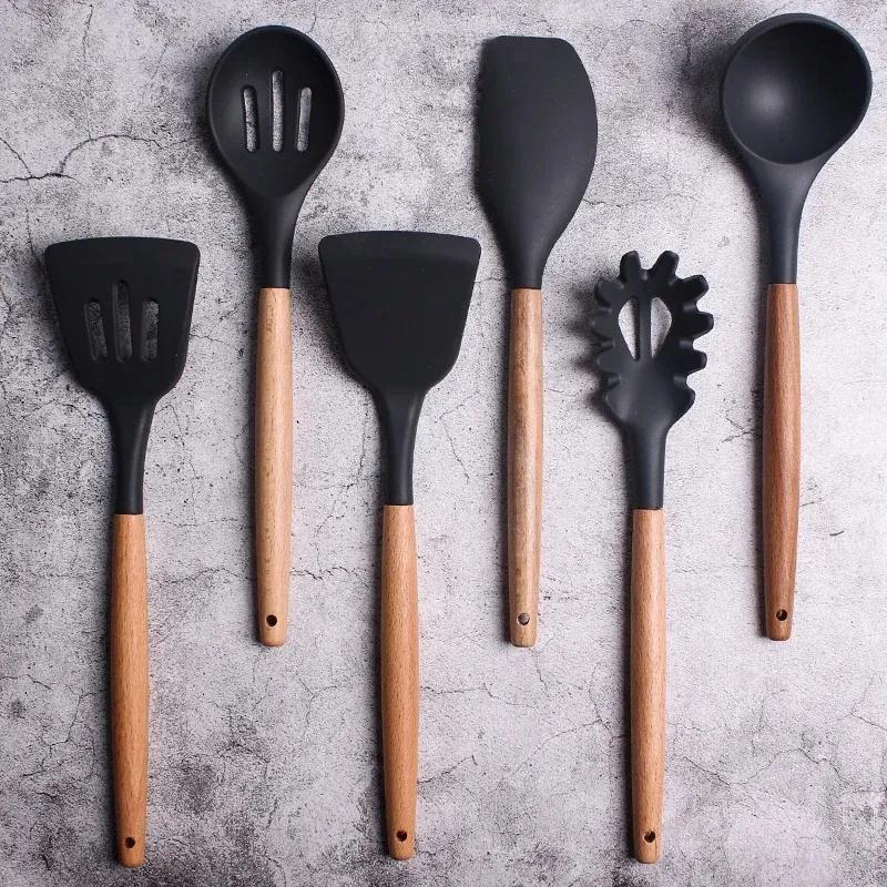 2024 Silicone Spatula Utensils Turner Heat-resistant Soup Spoon Non-stick Spatula Shovel Wooden Handle Cooking Shovel Kitchen Tool