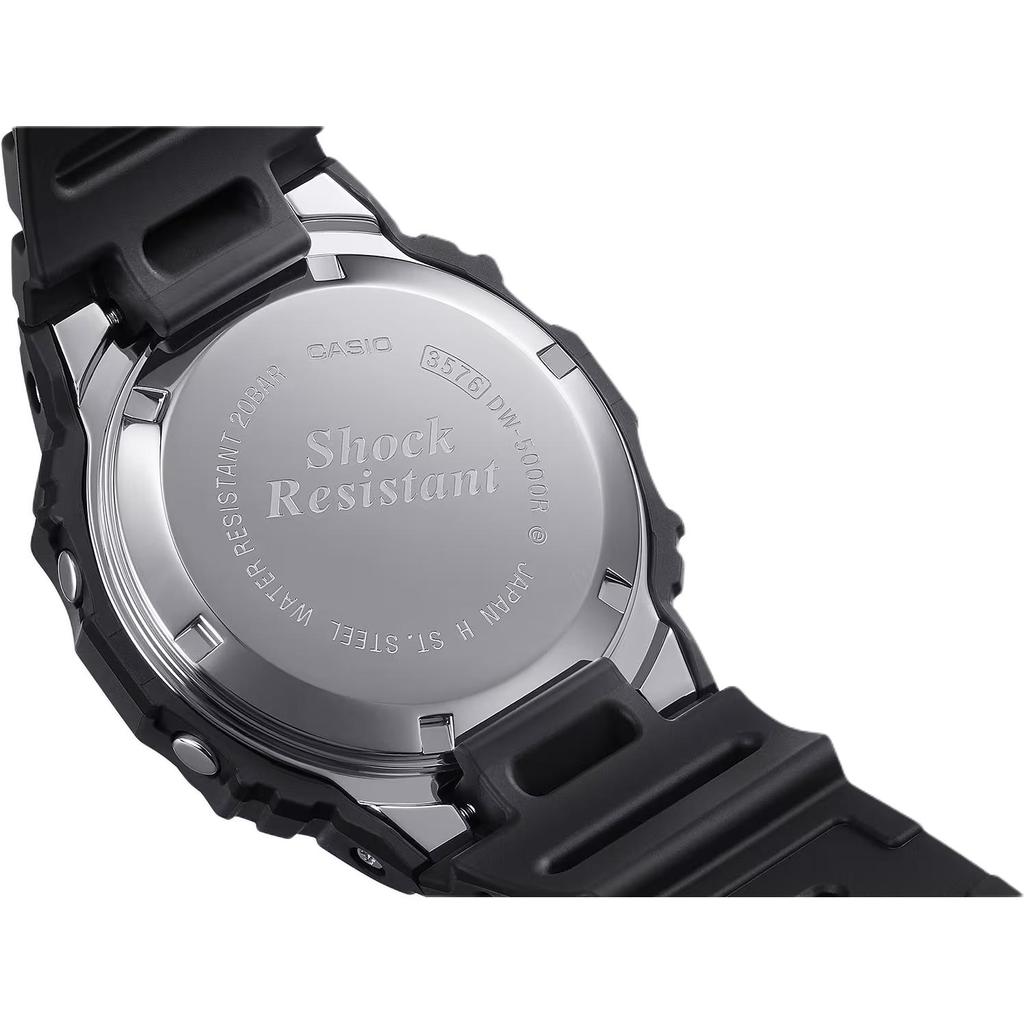 CASIO DIGITAL 200m Waterproof Quartz Movement Resin Strap Watch Unisex Gray Dial DW-5000R-1APR