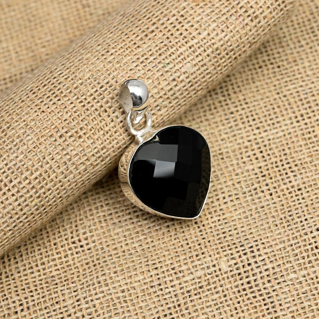 Svart Spinell Edelsten Håndlaget 925 Solid Sterling Sølv Smykkeanheng For Hende