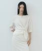 LUCIR ZU Silky Blouse & Corsage Brooch Set (Ivory)
