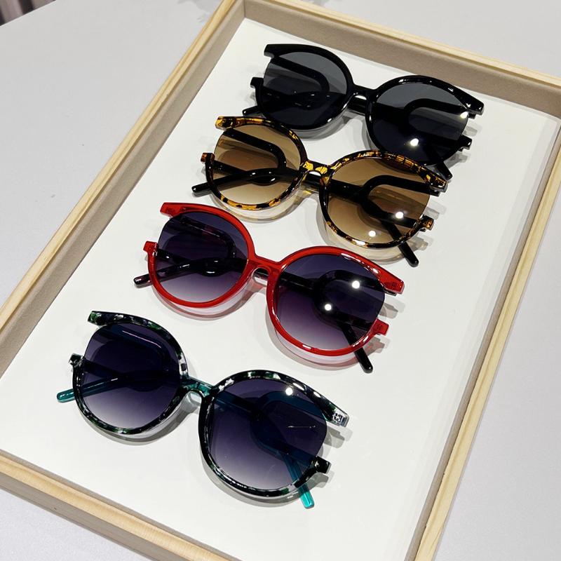 Fashion Men Women Hip Hop Punk Sun Glasses Luxury Design Trendy Eyewear Fashion Unisex Outdoor Travel Round Frame UV400 Sun Glasses
