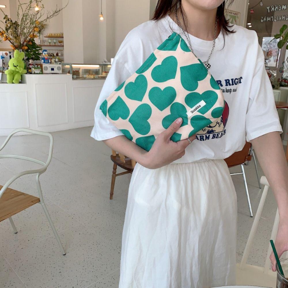 

Вельветовая косметичка с сердечками на молнии, органайзер для губной помады, винтажная сумка для стирки с принтом сердца, уличная сумка