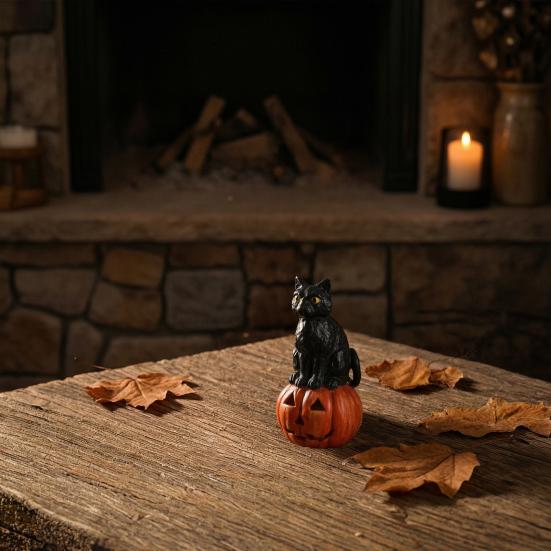 Black Cat Pumpkin Figurine, Resin Halloween Desktop Ornament, Cute Dark Fun Style Decoration for Home Windows Office Party