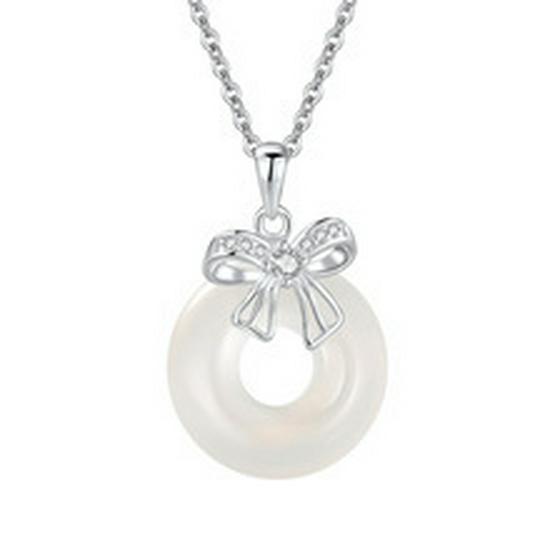 Elegant White Agate Bowknot Necklace: New Chinese Style Clavicle Chain, Perfect Birthday Gift for Her