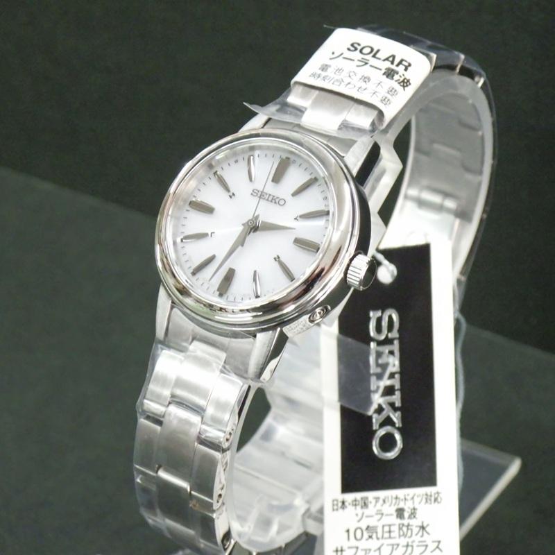 SEIKO SSDY017 Solar 10 ATM Water Sapphire Watch Price Radio-Controlled Watch, Silver, Resistant, Crystal, Women's
