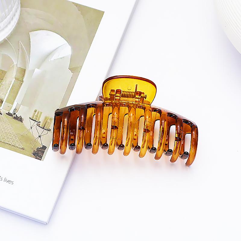 Elegant Brown Hair Claw Large Crab Hairpins Summer Hair Clips for Women Girls Thick Hair Accessories Tortoiseshell Barrette Gift