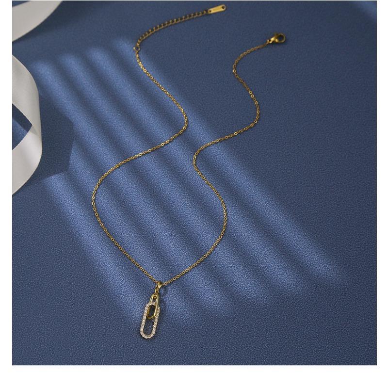 Fashion European American Geometric Paperclip Pendant Inlaid Zircon Necklace For Women