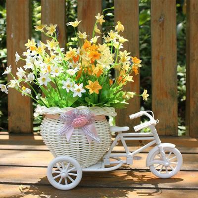 Tricycle Flower Basket Imitation Rattan Woven Decorative Candy Serving Basket Tricycle Planter Flower Holder for Floral Arrangement Party Favors
