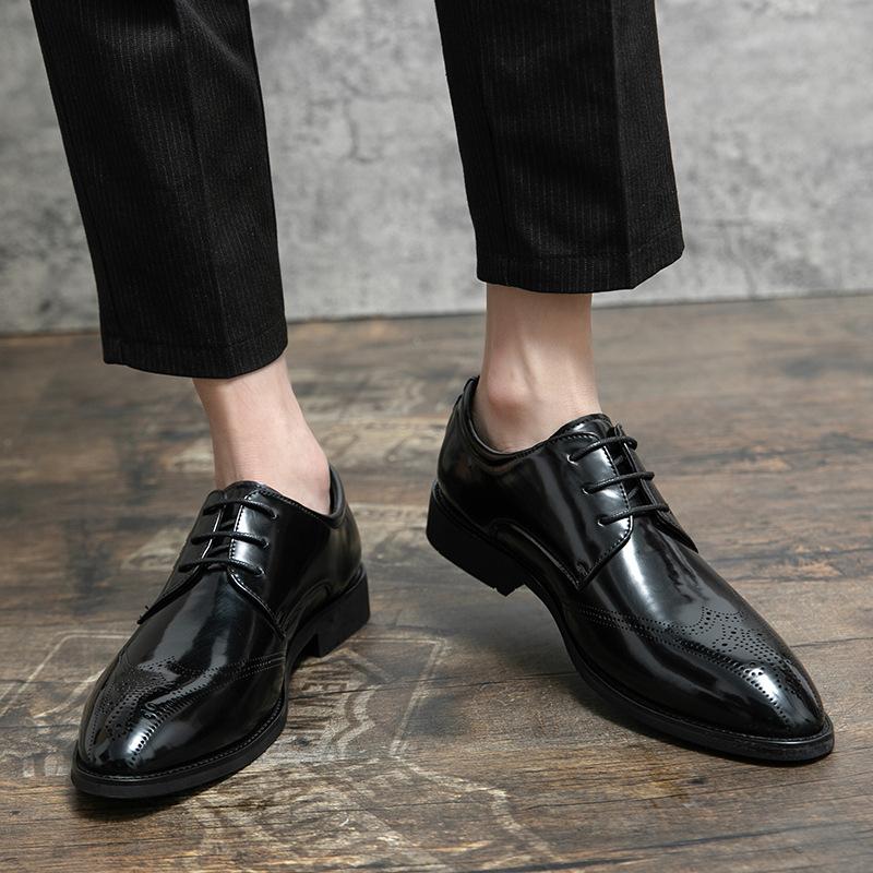 Large Size Men's Shoes 48 Polish Color Men's Fashion Dress Pointed Small Leather Shoes Brock Engraved Business Leather Shoes Men